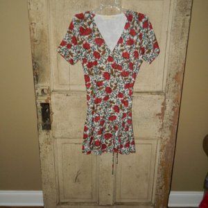 Magnolia South Wrap Dress Size M (AA-9)